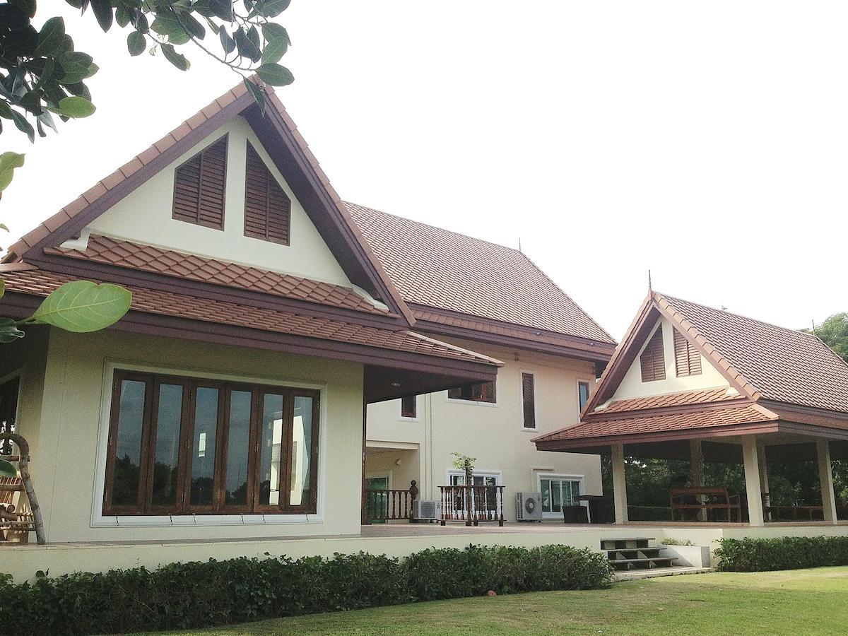 Thararin Villa Ban Doem Bang Extérieur photo