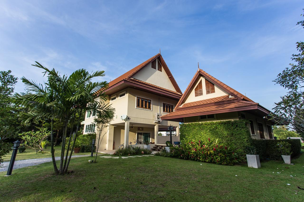 Thararin Villa Ban Doem Bang Extérieur photo