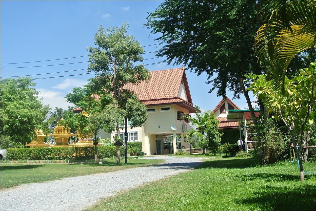 Thararin Villa Ban Doem Bang Extérieur photo
