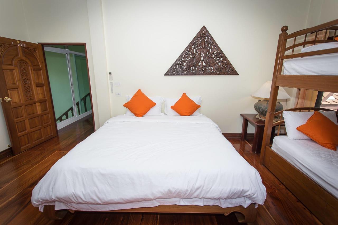 Thararin Villa Ban Doem Bang Chambre photo