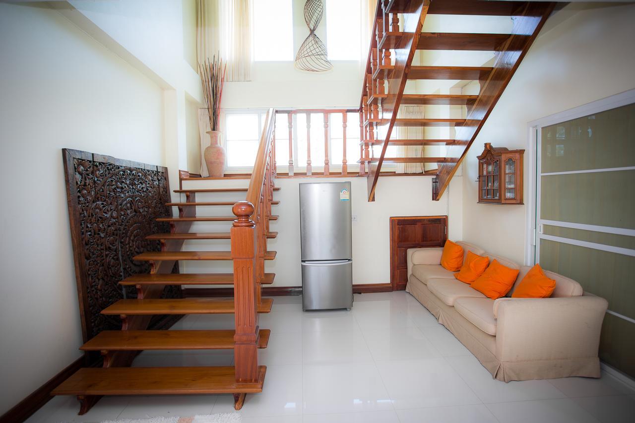 Thararin Villa Ban Doem Bang Extérieur photo
